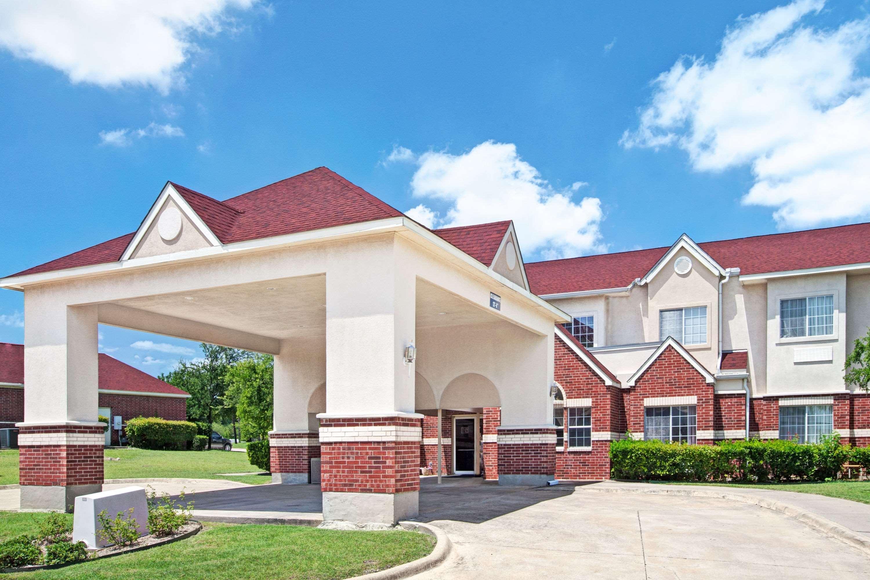 Econo Lodge Inn & Suites Mesquite - Dallas East Exterior foto